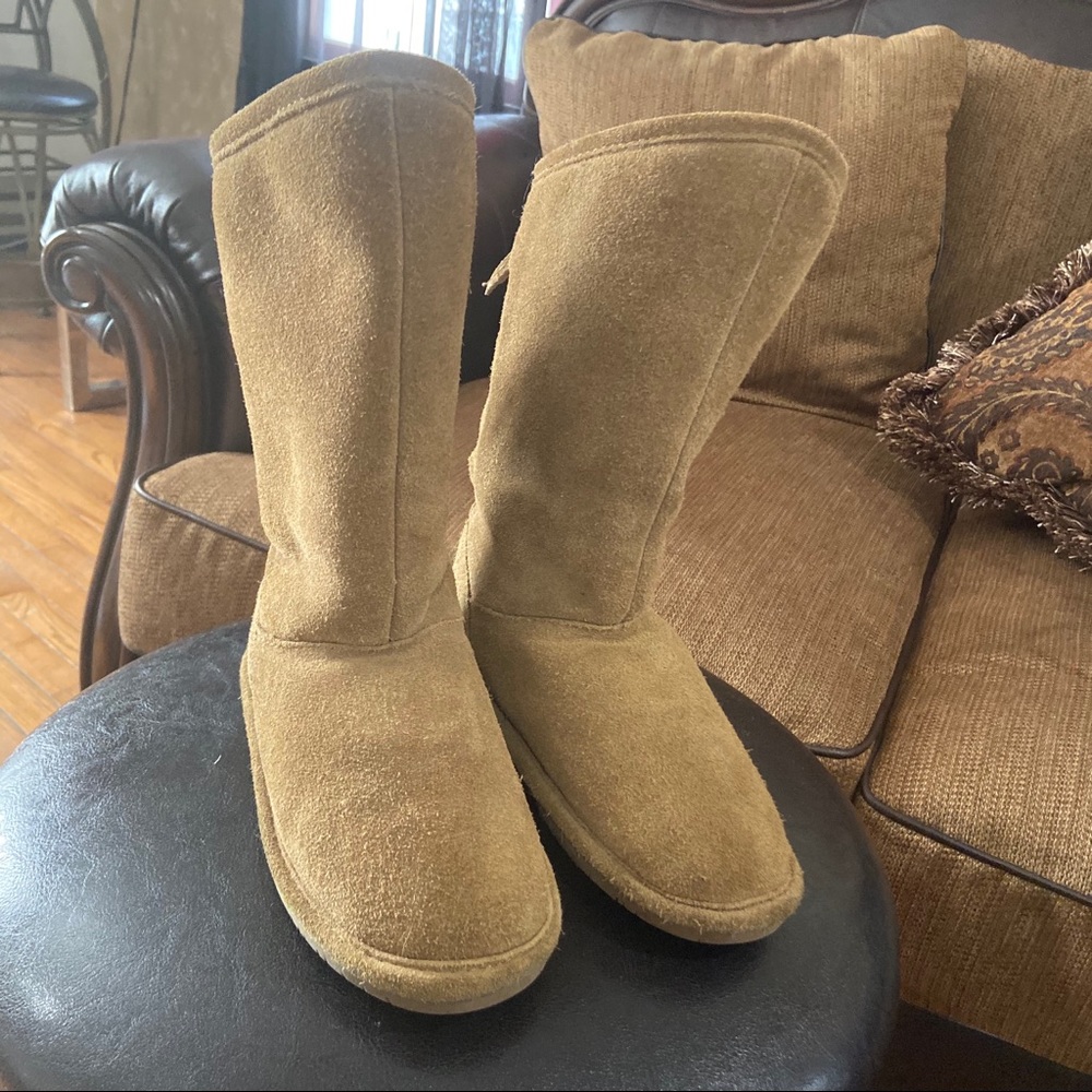 Girl BearPaw Boots